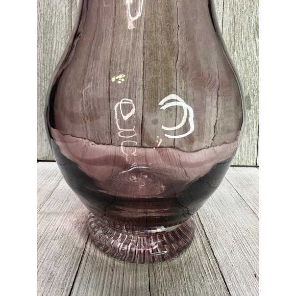 Vintage Amethyst Purple Blown Art Glass Long Neck Vase Ruffled Edge 11" Tall - Picture 5 of 9